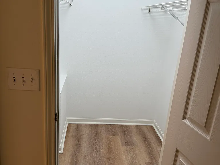 4 Dawson Pl — Photo 14