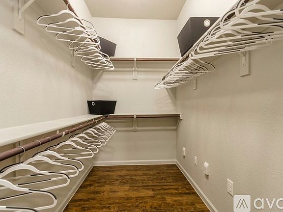 4th image of 27040 E University Dr #201