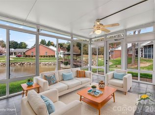 19830 Oak Leaf Cres, Cornelius, NC 28031