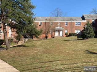 161 Knickerbocker Rd APT B, Englewood, NJ 07631