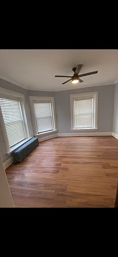 3652 S Lake Park Ave #1 Photo 1