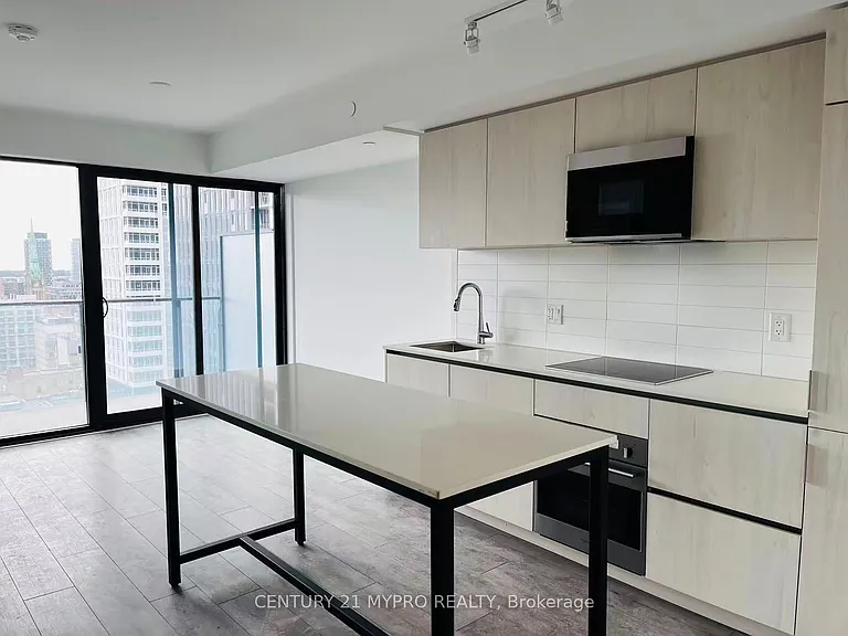 47 Mutual St #1701 — Photo 3