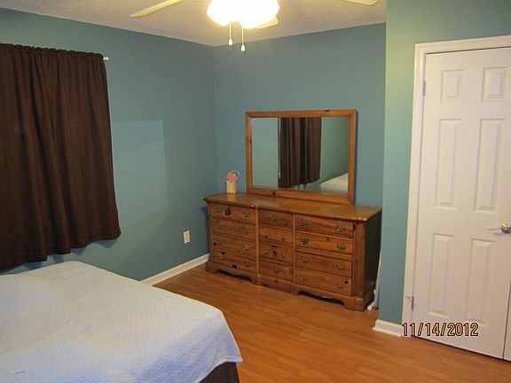 2 spacious bedrooms.
