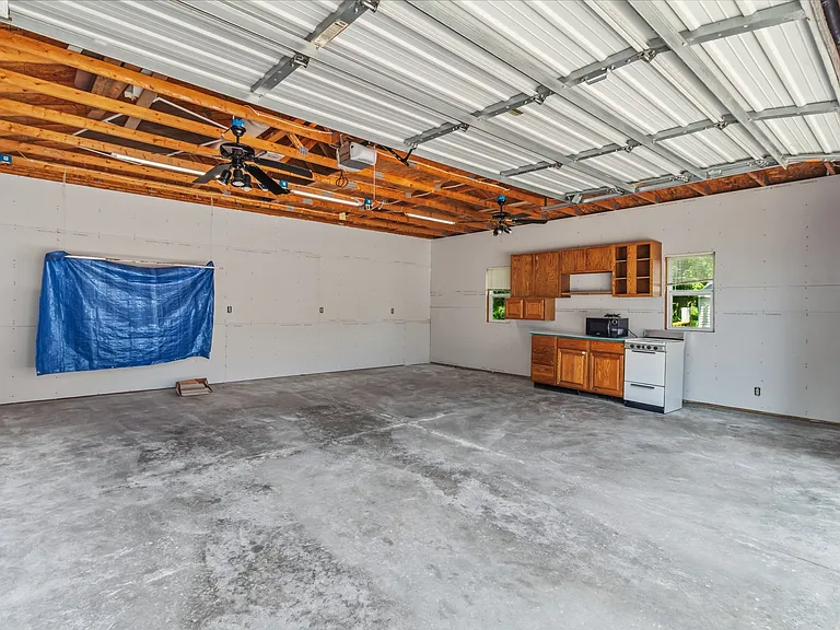 3485 Hargrove St — Photo 28