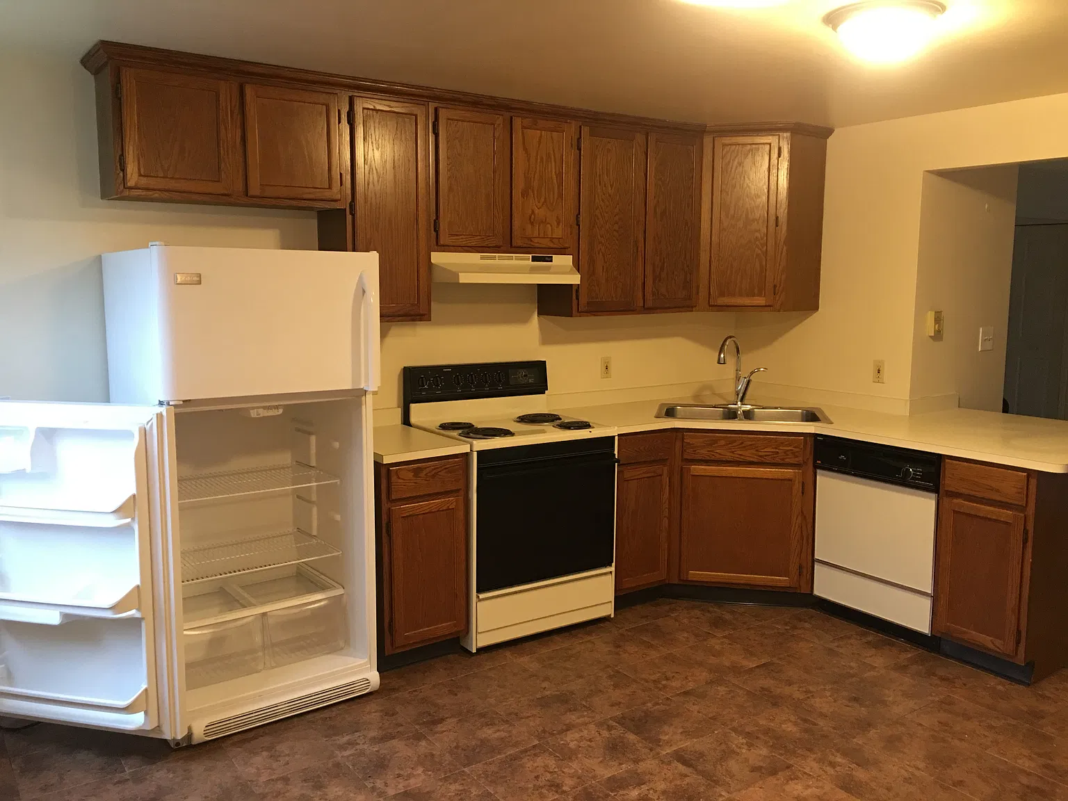 1 bed, 775 sqft, $950 — Photo 1