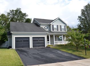 225 Old Stone Way, York, PA 17406