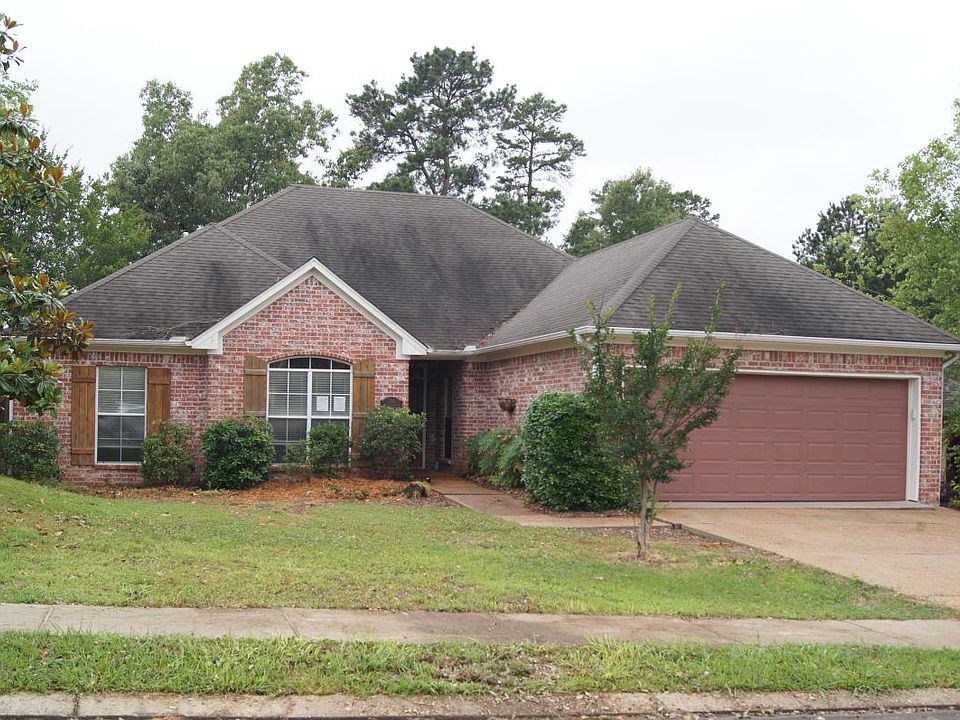 140 Apple Blossom Drive