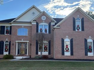 20 Riddle Court, Franklin Twp., NJ 08802