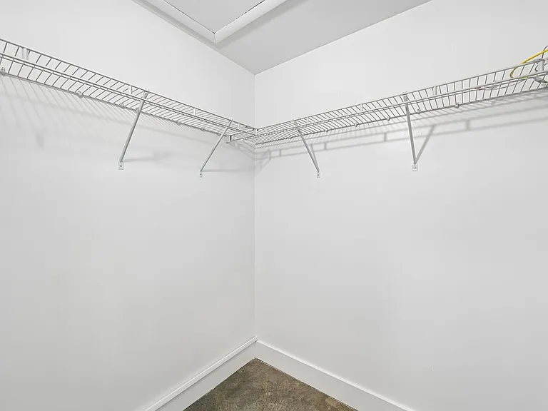 St. John Flats II — Photo 15