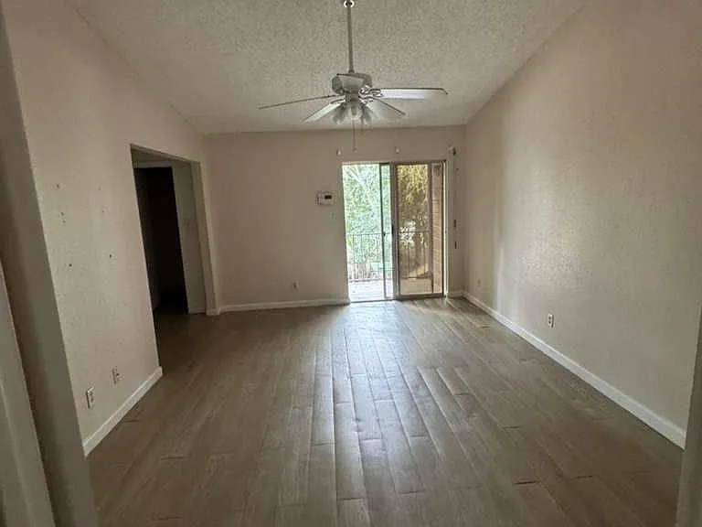 2901 Central Blvd #103 — Photo 2