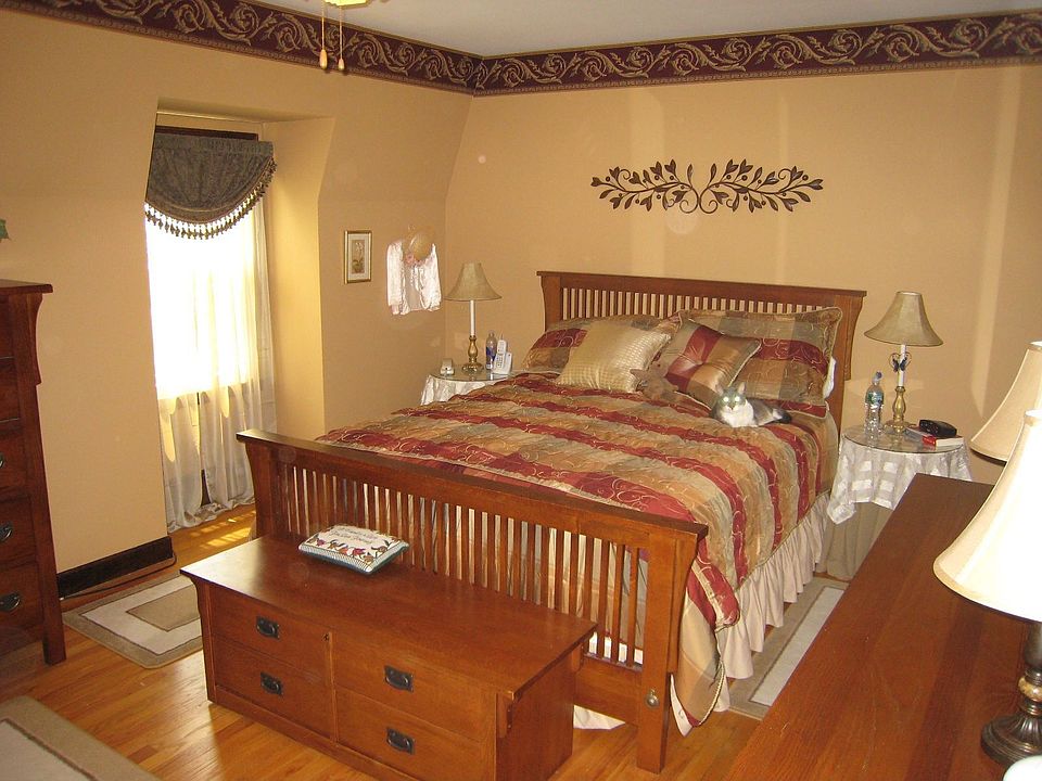 2nd image of 166 Fairwood Dr