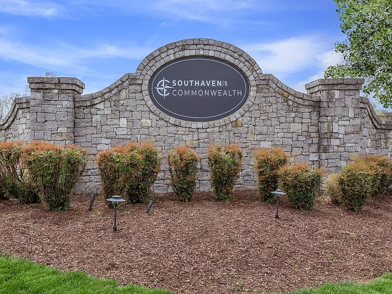 Southaven at Commonwealth — Photo 41