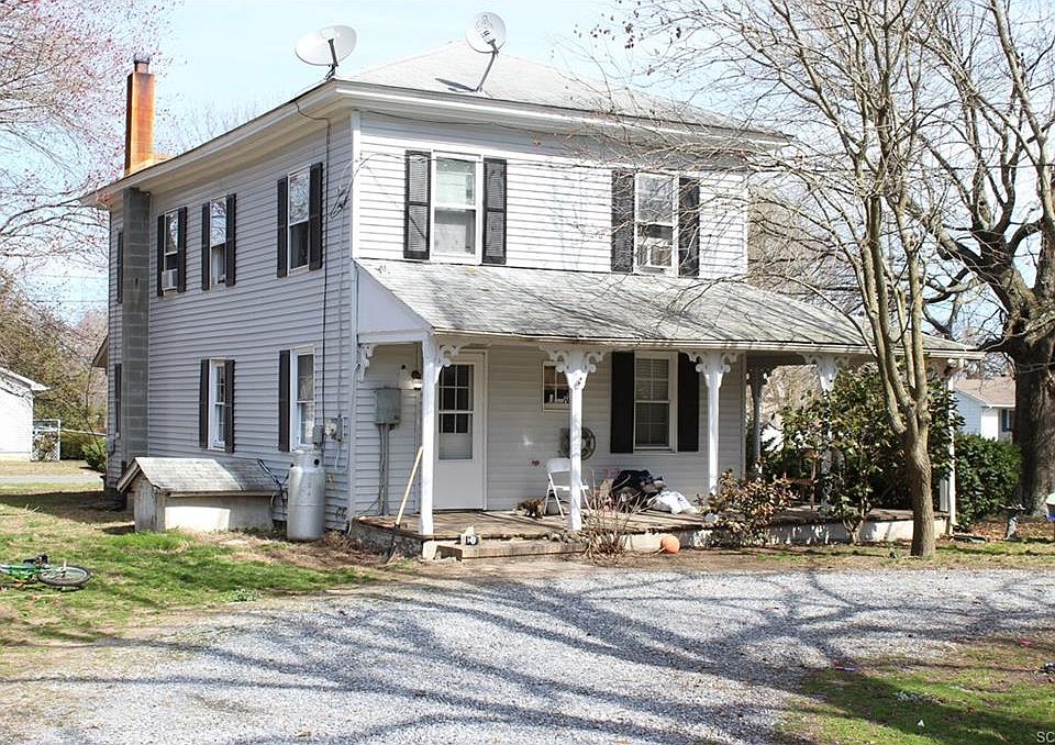 1st image of 18739 Greely Ave