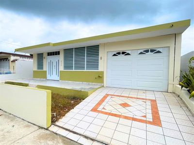 Calle 33 Extension Verde Mar #856, Humacao, PR, 00791