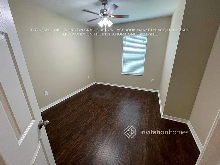 13433 Warba Ave — Photo 7