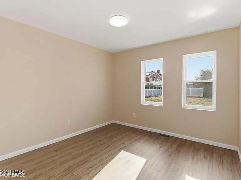 40 Twilight Ave #1 — Photo 9