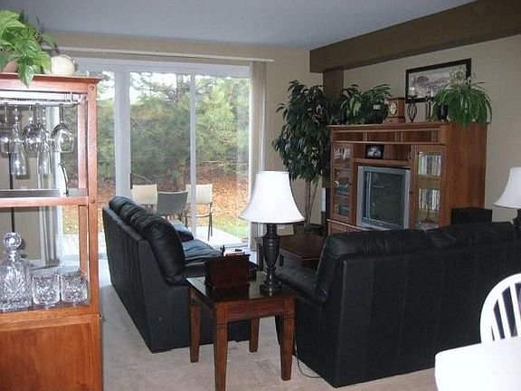 Spacious Living Room