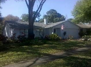 2088 Whitney Dr, Clearwater, FL 33760