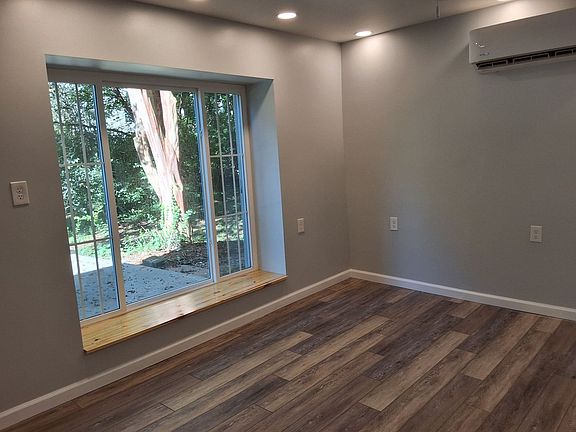 2nd image of 2713 Luther Rd