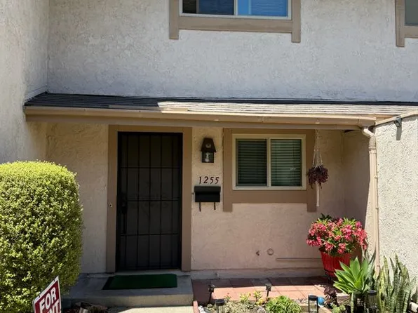 1255 N Kraemer Blvd, Placentia, CA 92870