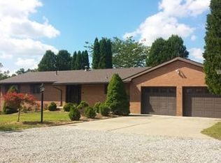 12520 Adeline Cir, Athens, OH 45701