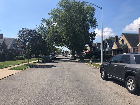 5th image of 11917 224th St