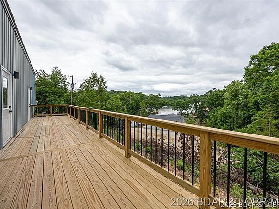 4th image of 33035 Green Hills Rd