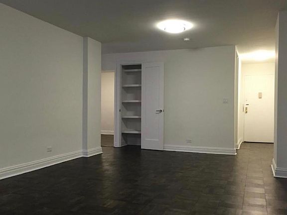 3rd image of 1 W 15th St