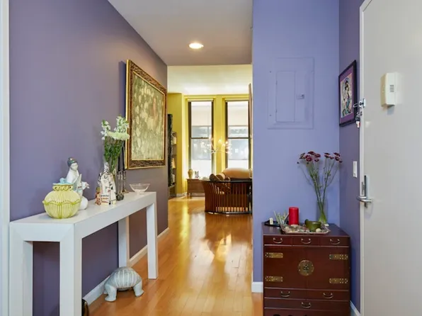 56 Pine Street image 6 of 15