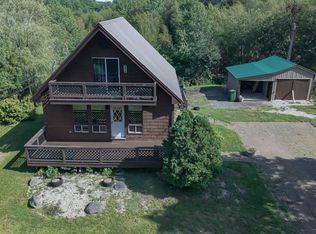 27 Riverview Dr, Bridgewater, NS B4V 3A1