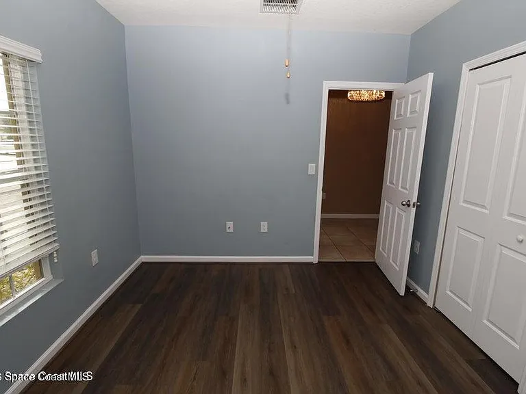 535 Trymore Dr SE — Photo 10