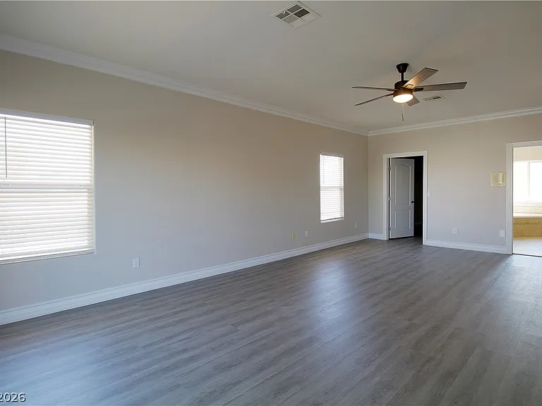 7613 Mooring Ave — Photo 14