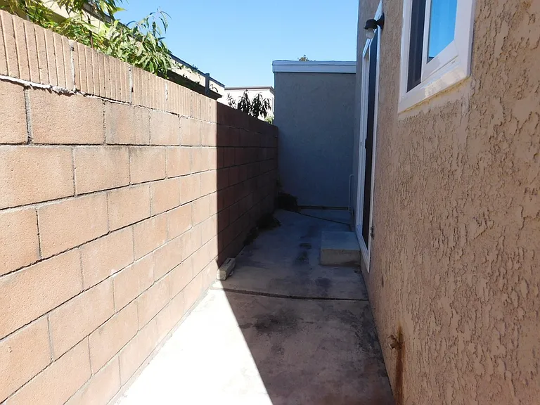 ROO8051-57 — Photo 15