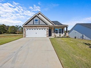 1105 New Basin Dr, Inman, SC 29349