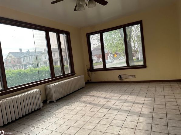 903 Avenue D, Fort Madison, IA 52627