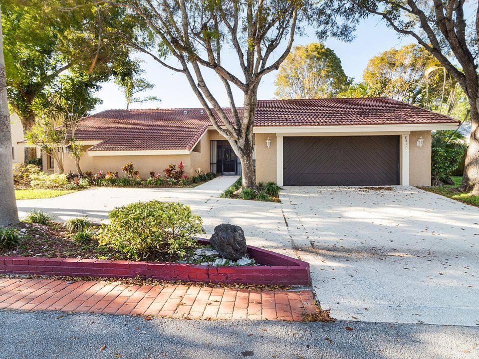 1st image of 8311 Black Olive Dr