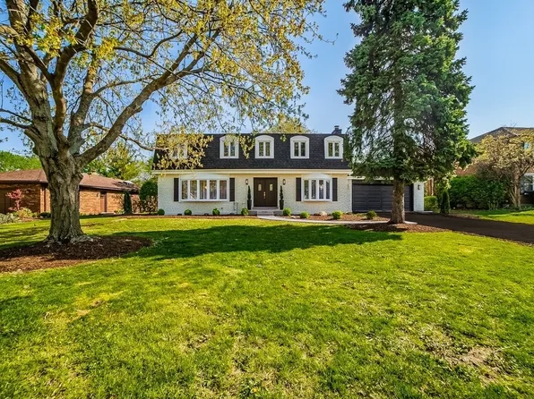 19W071 Avenue Chateaux N, Oak Brook, IL 60523