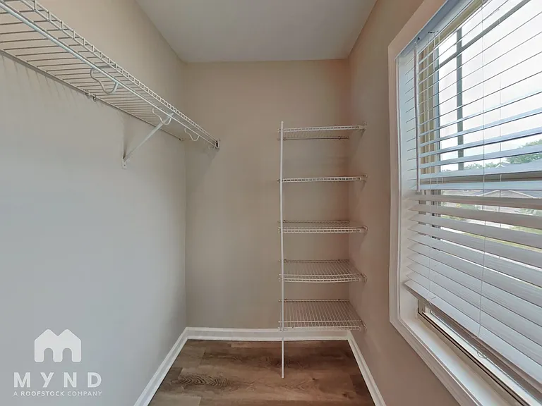 225 E Webber Ln — Photo 20