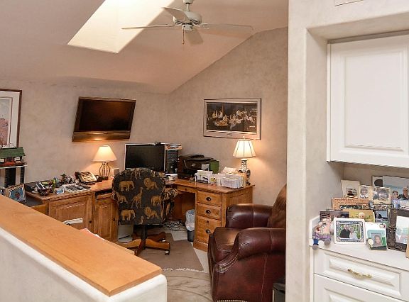 4th image of 3330 Montara Dr