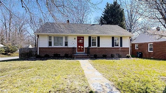 1st image of 7413 Oakmont Dr