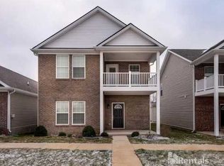 121 Ridge View Rd, Versailles, KY 40383