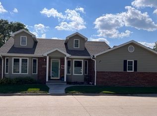 4911 S 69th St, Lincoln, NE 68516