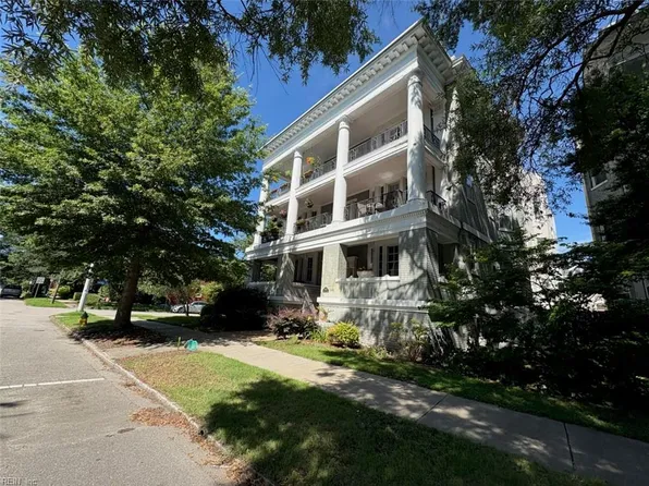 1005 Colonial Ave APT 7, Norfolk, VA 23507