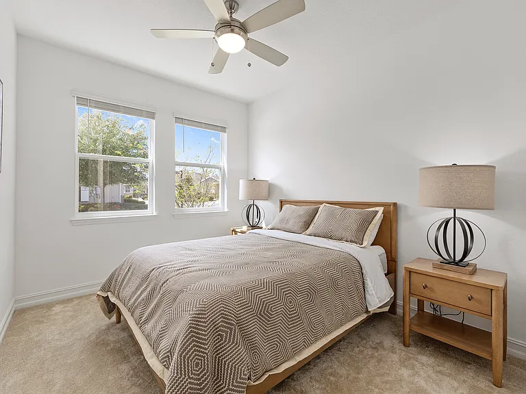 3335 NW 52nd Avenue Rd — Photo 28