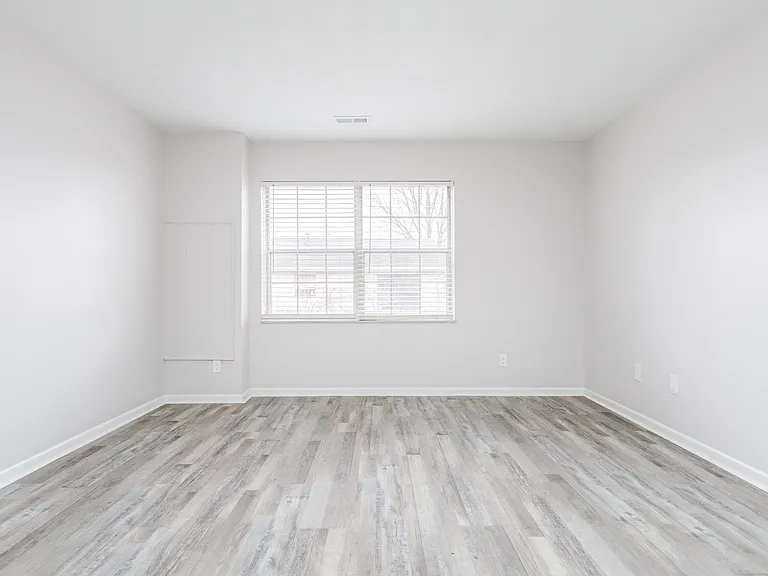 Olentangy Terrace — Photo 14