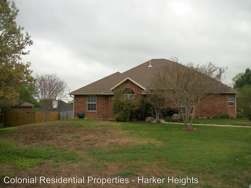 1st image of 713 Paintbrush Dr