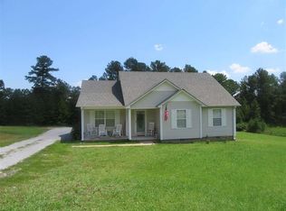 82 Ty Ln, Michie, TN 38357