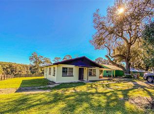 3041 Edwards Rd, Lady Lake, FL 32159