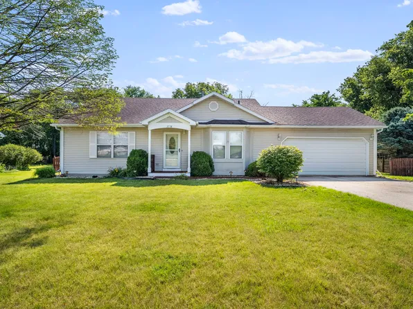 3778 E 2708th Rd, Sheridan, IL 60551