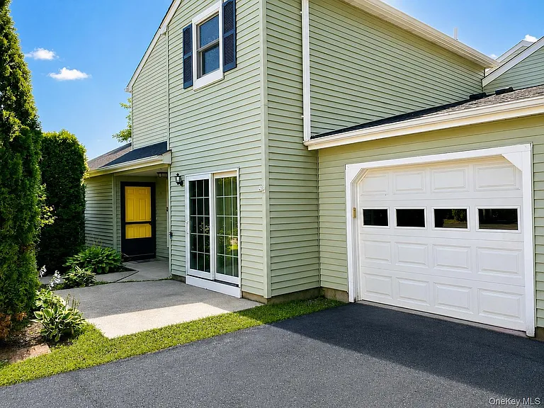 23 Weathervane Way — Photo 1
